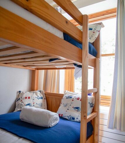 BUNK